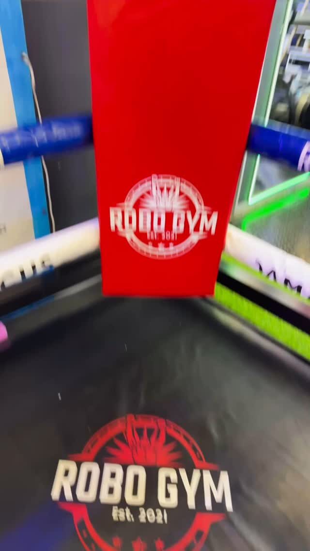 Instagram post from robo.gym_. This post is in position 19.